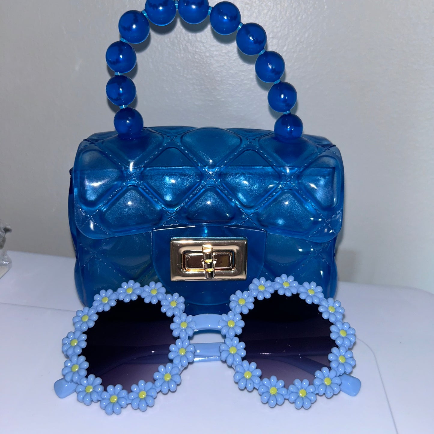 Mini Jelly Purse with matching sunglasses